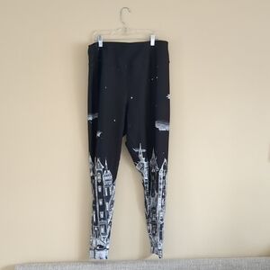 3XL Fox Savant Artleisure Leggings Black And White Stars Blimps Buildings Print